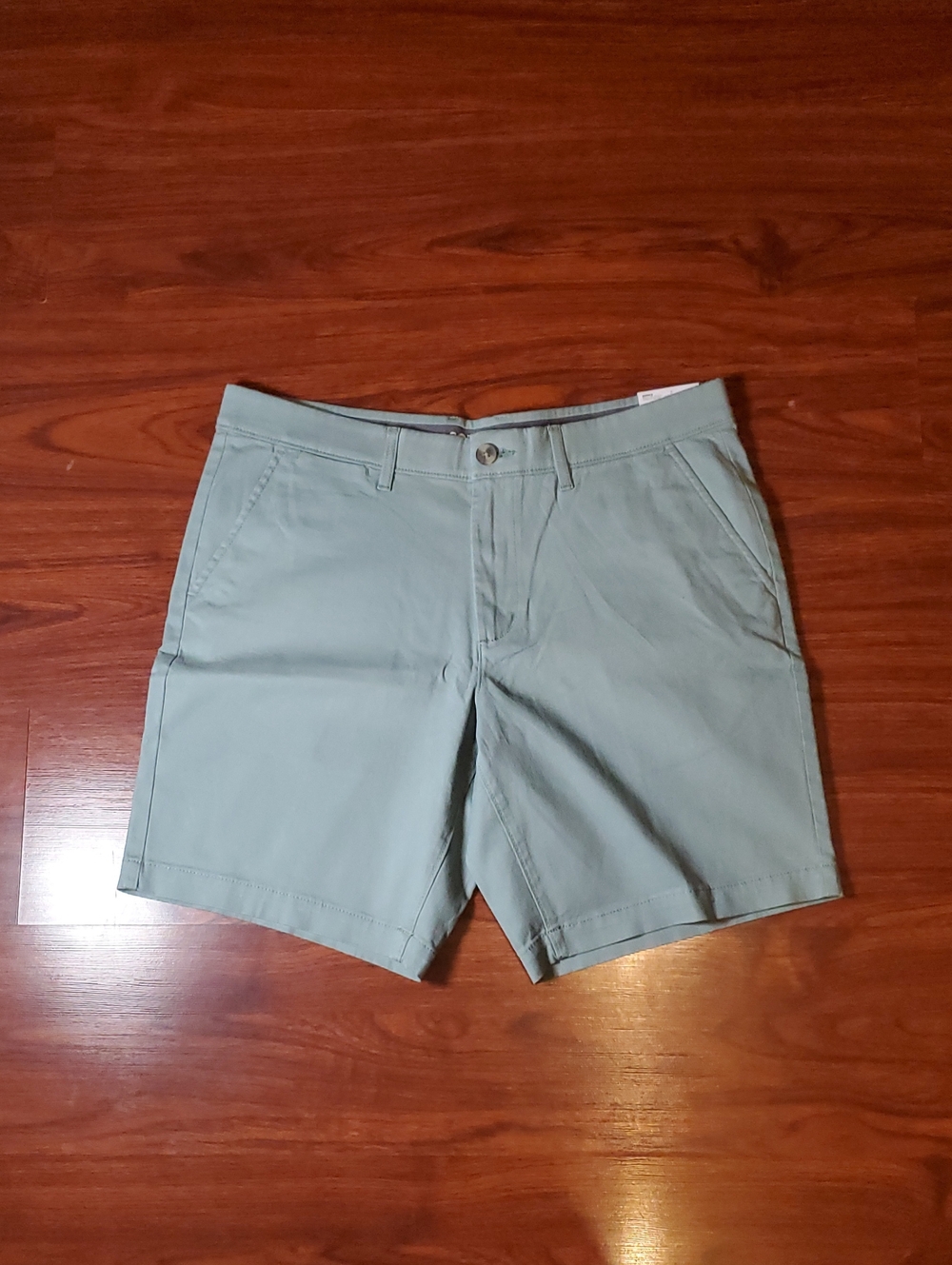 Sonoma Men's Flat-Front Shorts in Sage Green